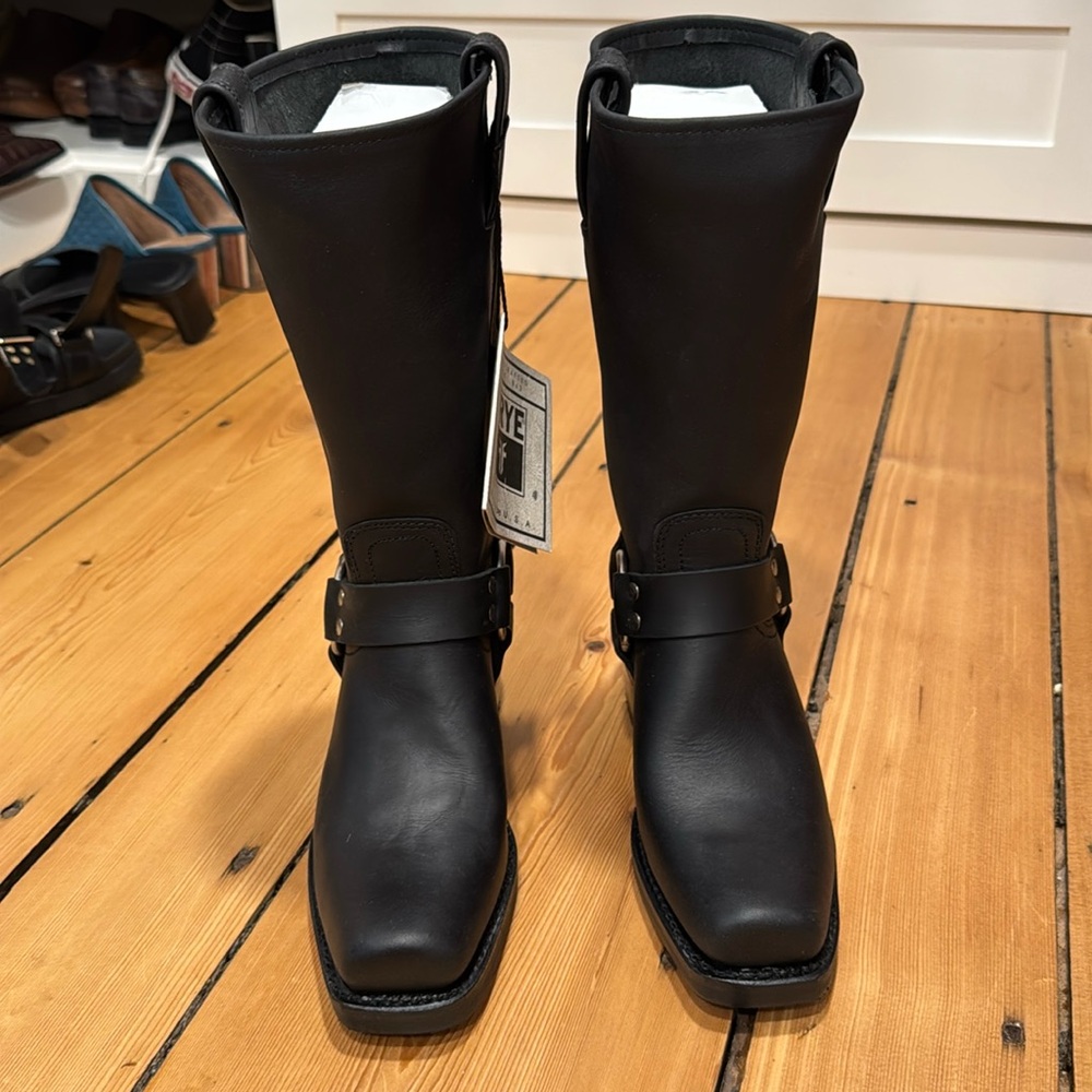 Frye Black Leather Women's Boots NWT